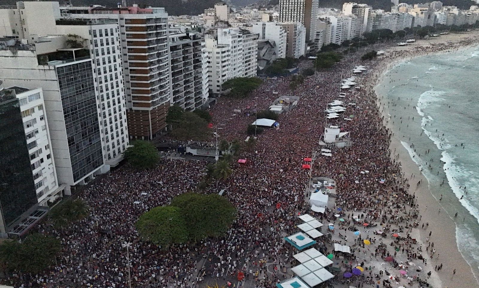Brazil protests over Bolsonaro immunity proposal