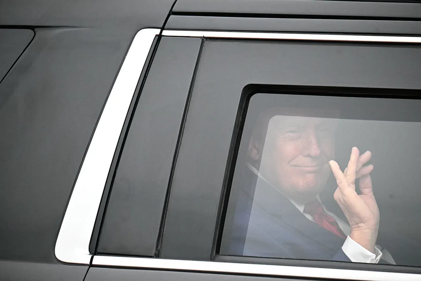 This Week in Democracy – Week 82: A Decoy Plane, ICE’s Electric Gloves, and Government Fascists Investigate the Left