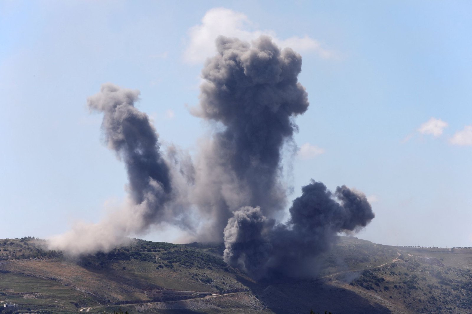 Israel approves further plans in Lebanon offensive, despite ceasefire