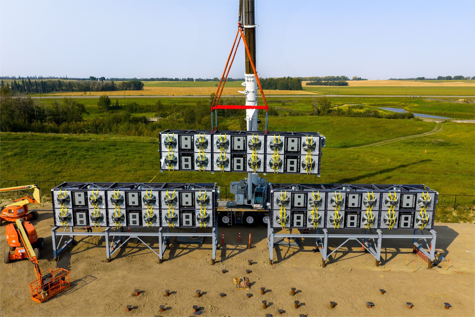 Trump’s cuts hurt climate tech favored by Big Tech and Big Oil