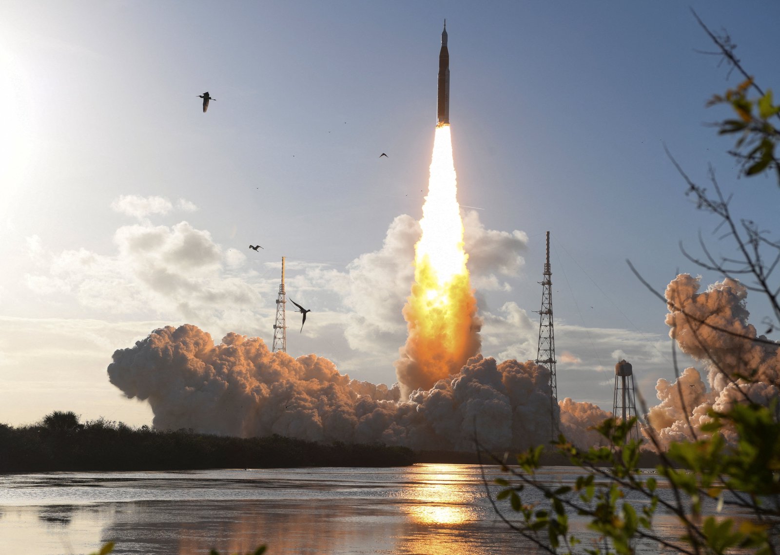 Artemis II blasts off for moon orbit