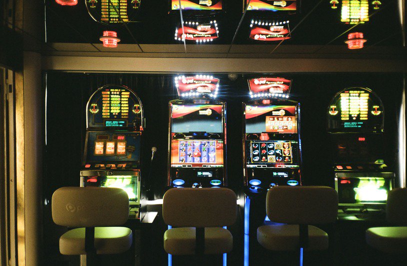 Trump’s CFTC Gutting Is a Gift to Offshore Crash Gambling