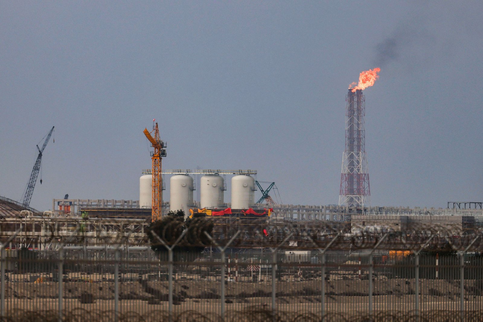 Iran hits Gulf oil facilities with retaliatory strikes; Global energy markets shaken; Lebanon death toll tops 1,000