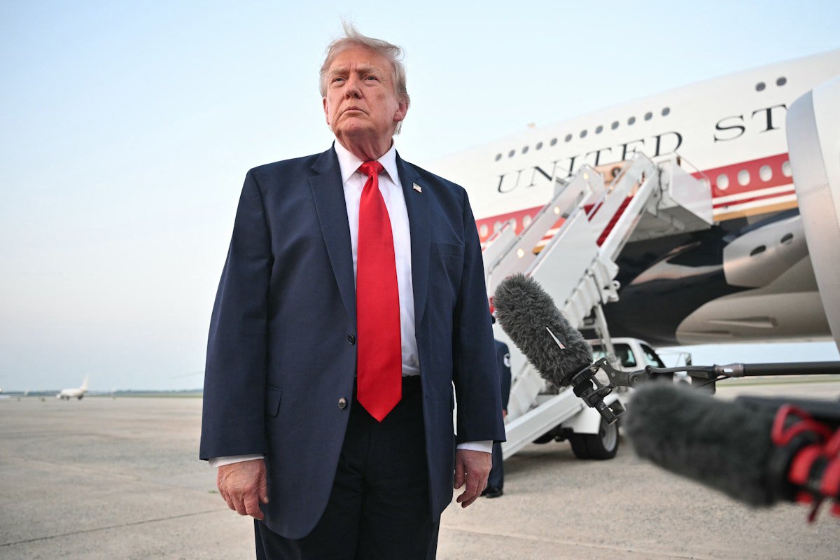 GOP Panics as Trump Shows “Zero” Interest in Helping With Midterms
