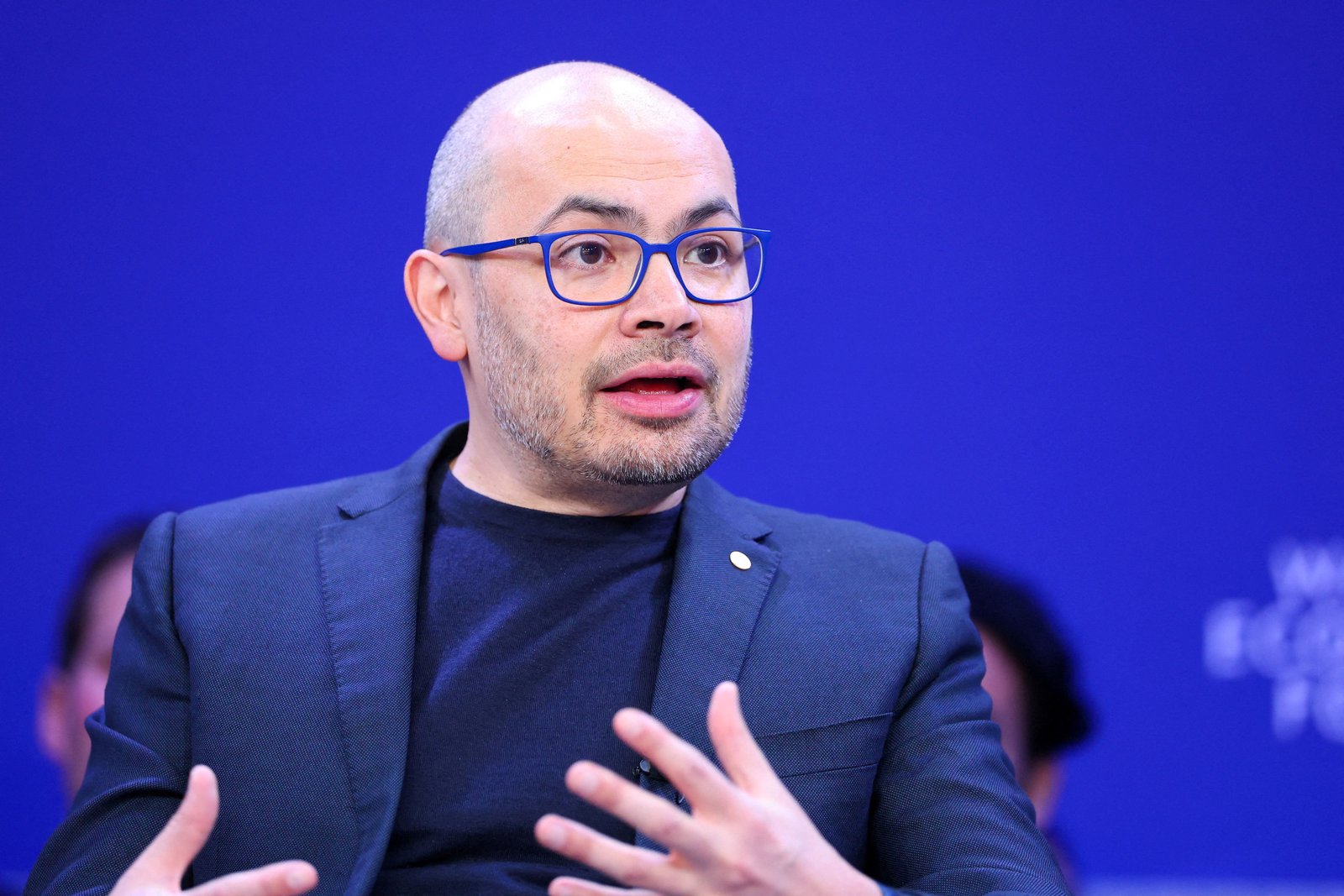 Google DeepMind boss steps down