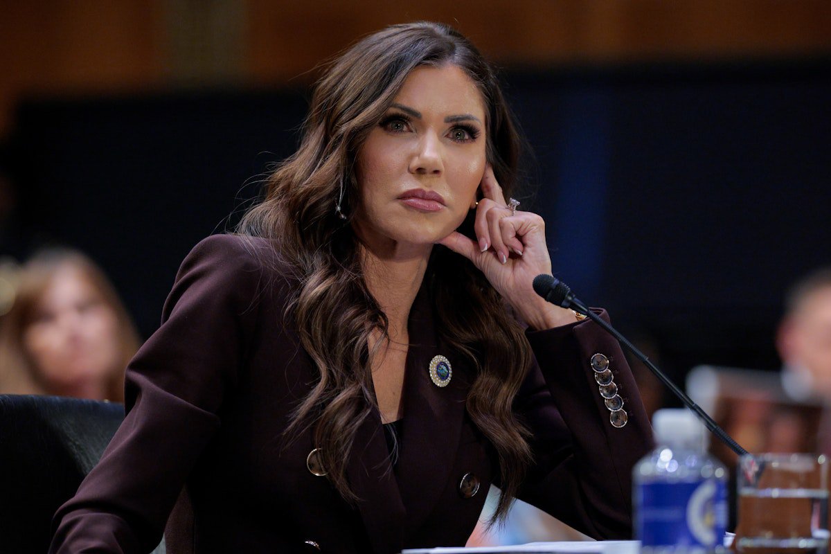 Kristi Noem Gave Huge Contract to Company Accused of People Smuggling
