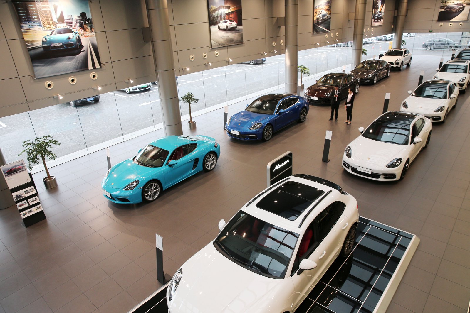 Porsche plots cuts, profitability drive amid steep downturn
