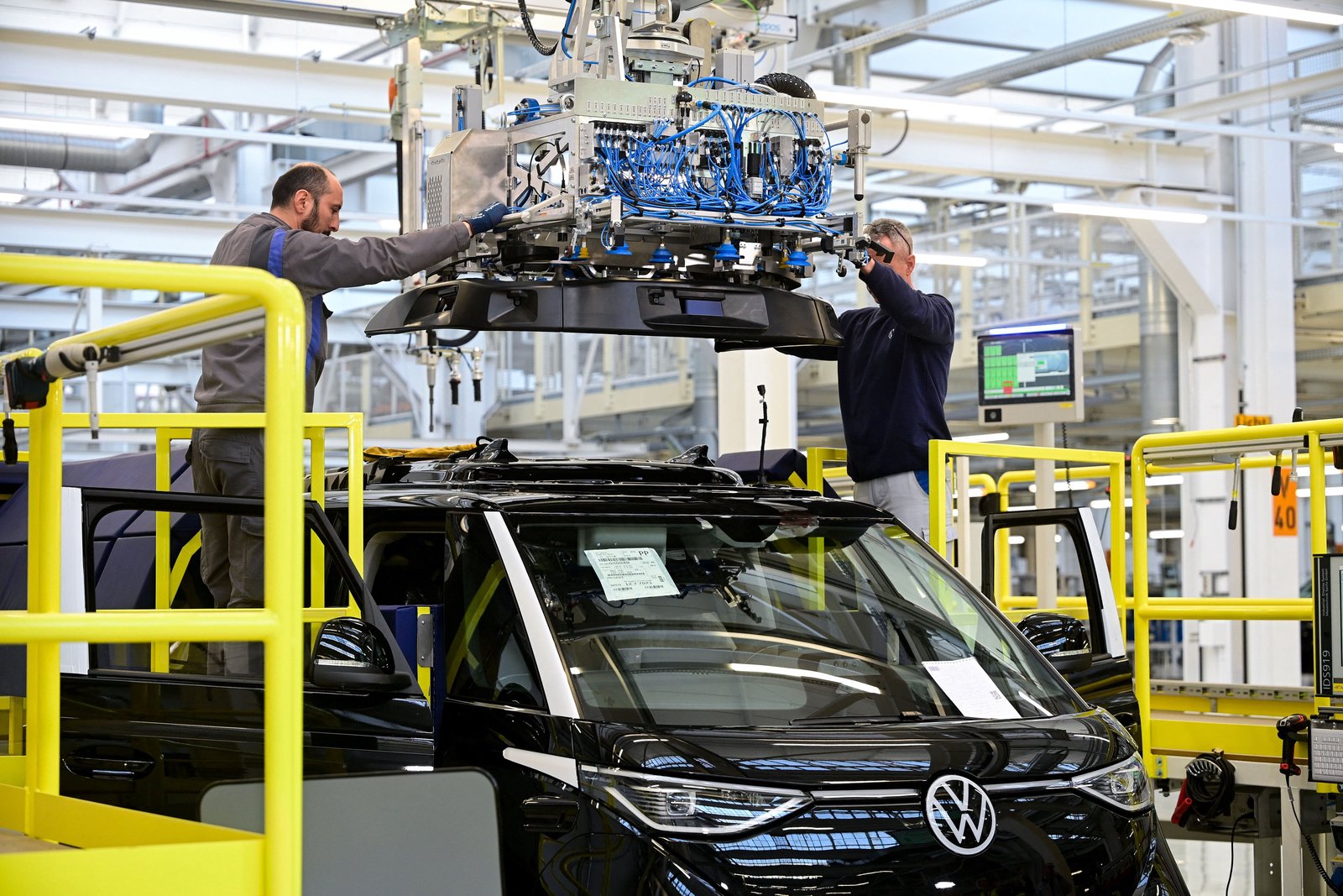 Volkswagen inks Iron Dome deal in defense pivot