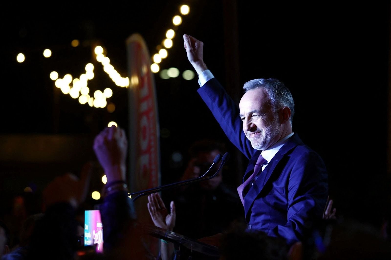 Leftist candidate wins Paris mayoral race