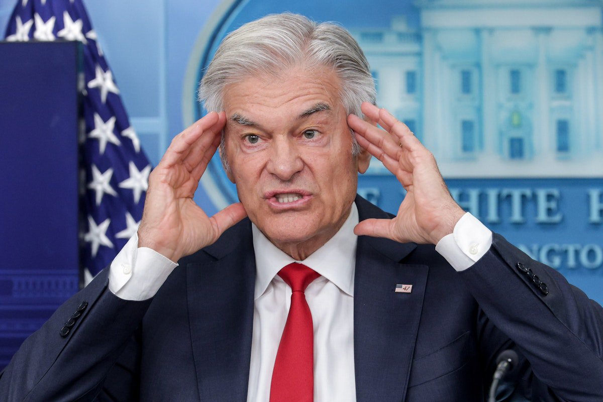 Dr. Oz Reveals Toddler-Brain Reason Trump Keeps Going to Doctor