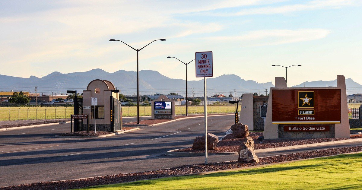 Wall Street Is Pairing Up With the Army to Build Data Centers