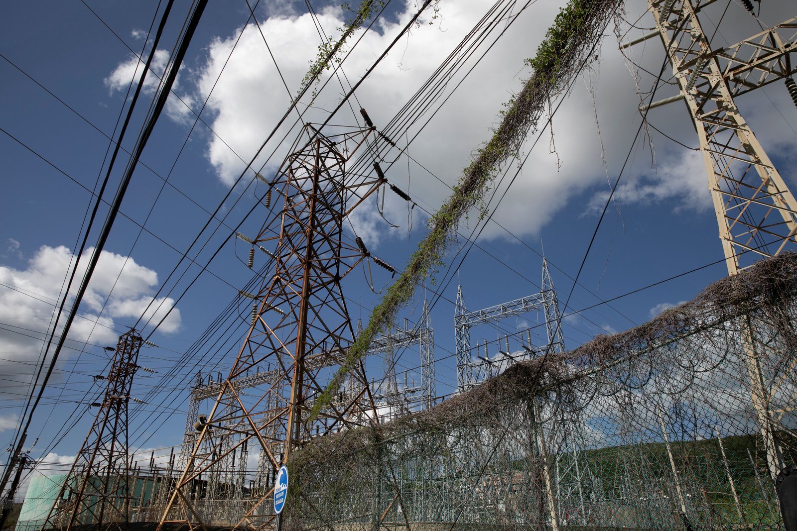 Grid fight in Puerto Rico snarls US military base upgrades