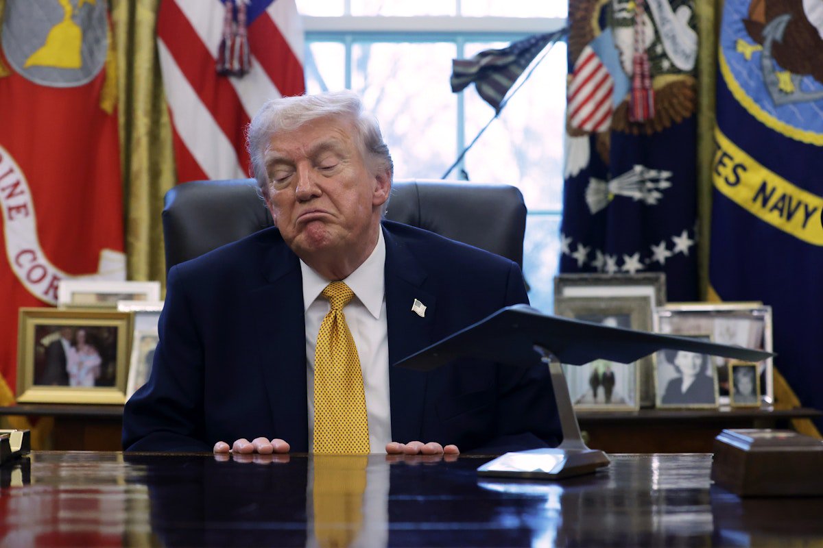 The White Working Class Is Quiet-Quitting Trump