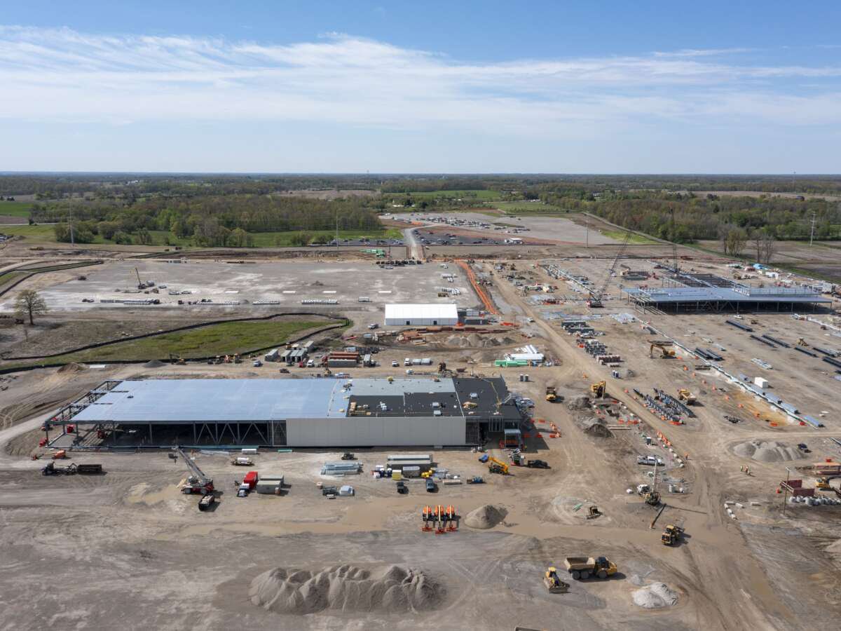 Trump’s EPA Wants to Fast-Track Construction of Gas Plants, Data Centers