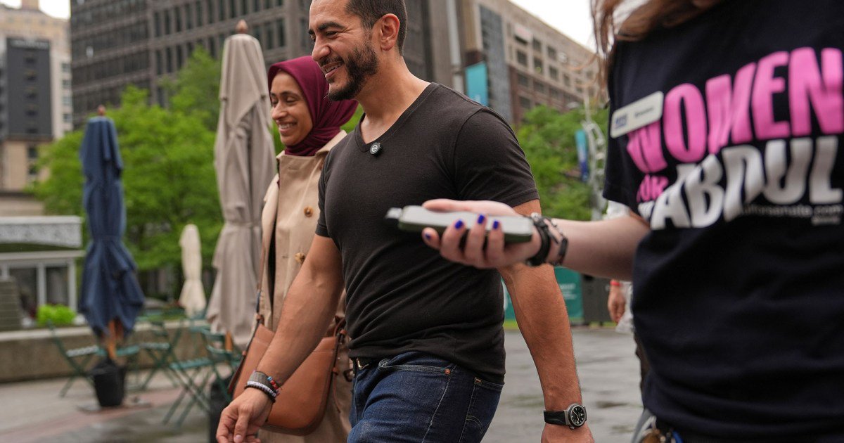The Right Is Targeting Abdul El-Sayed’s Family Members