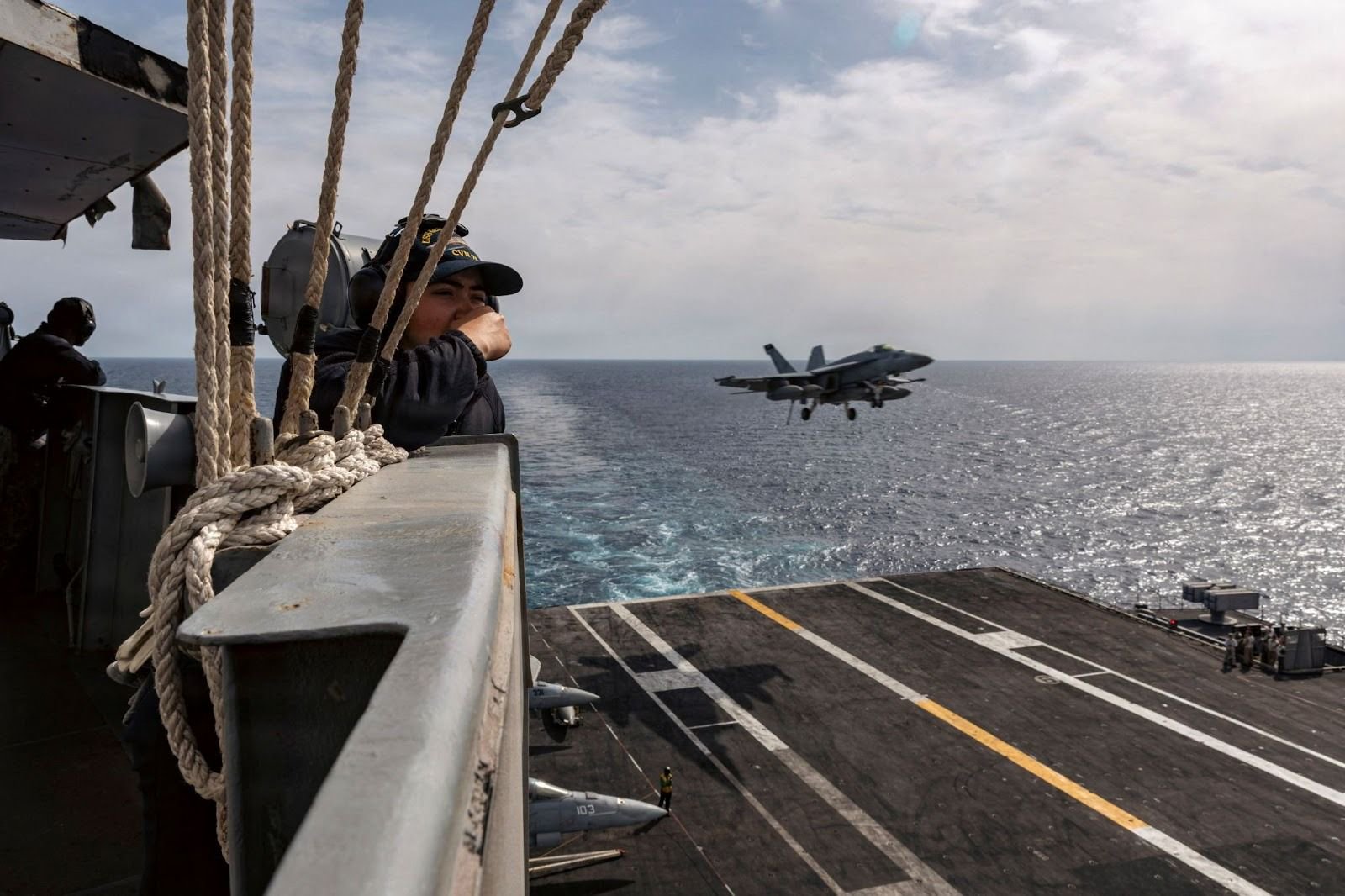 US eyes end to war as Iran digs in