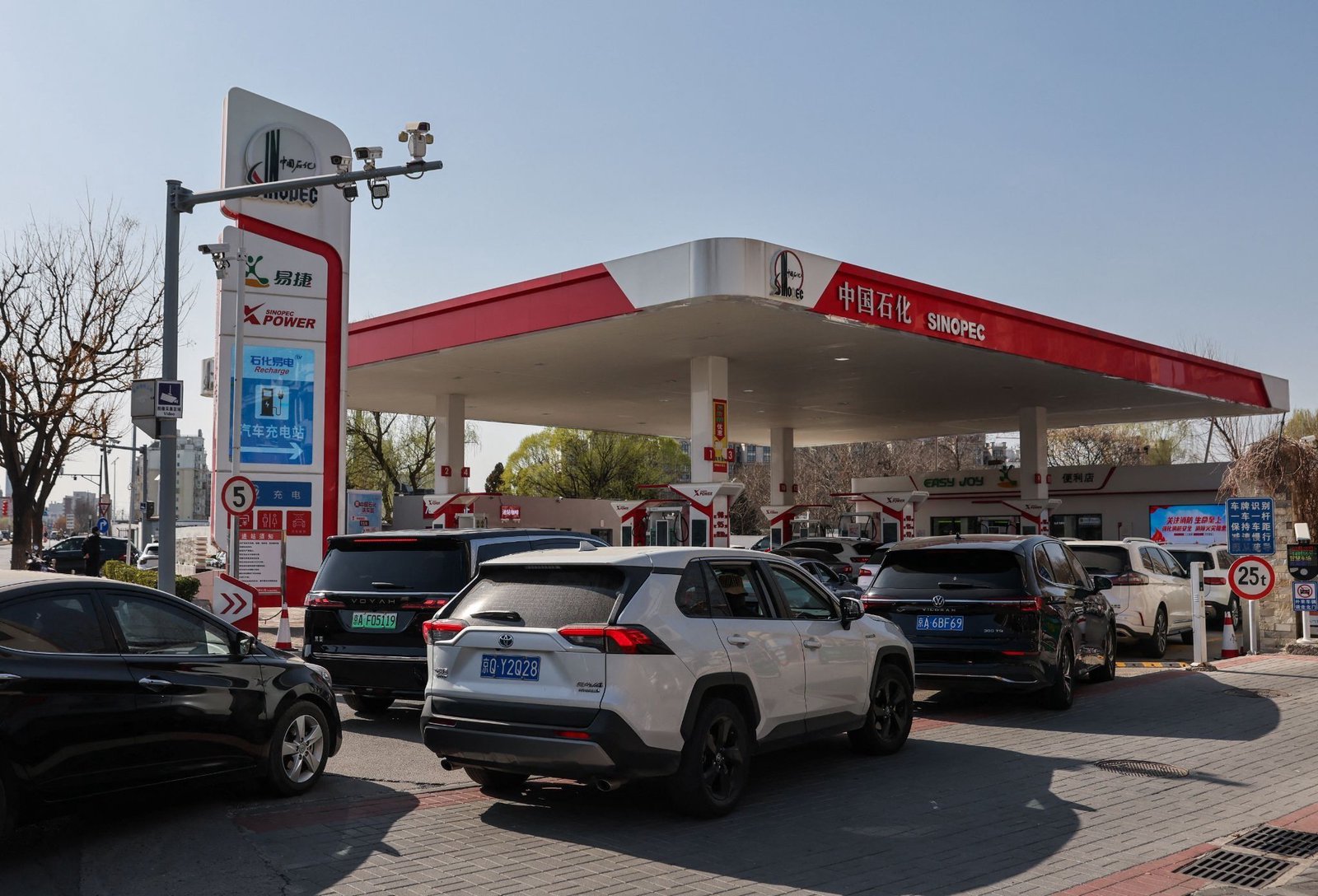 China drivers feel pain of Iran energy shock