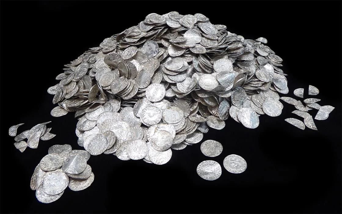 Hoard of Saxon coins to be shown in Bath