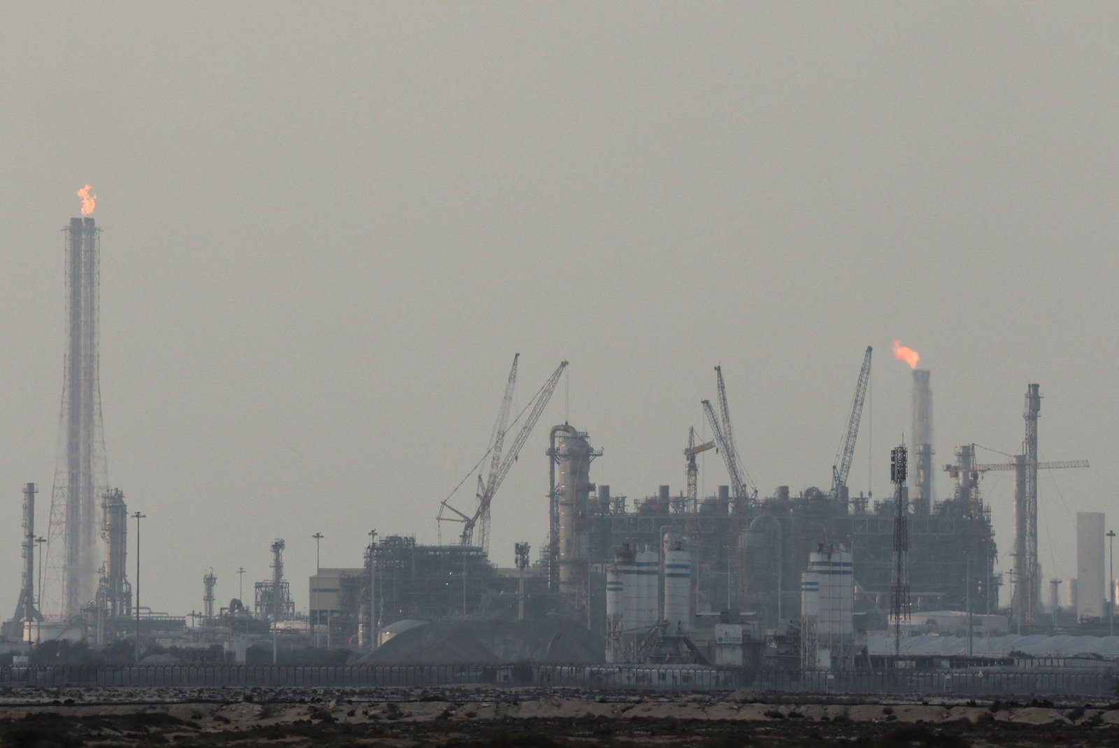 Qatar eyes return of gas exports