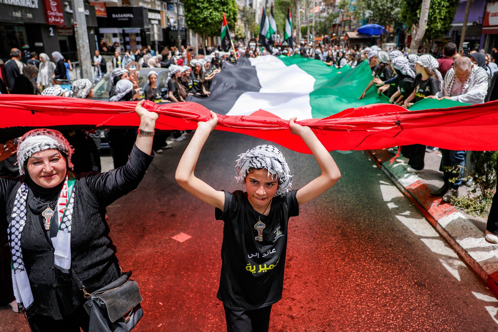 Palestinians commemorate Nakba; 40% of Sudan faces “acute hunger”; U.S. offers aid to Cuba amid U.S. blockade of Cuba