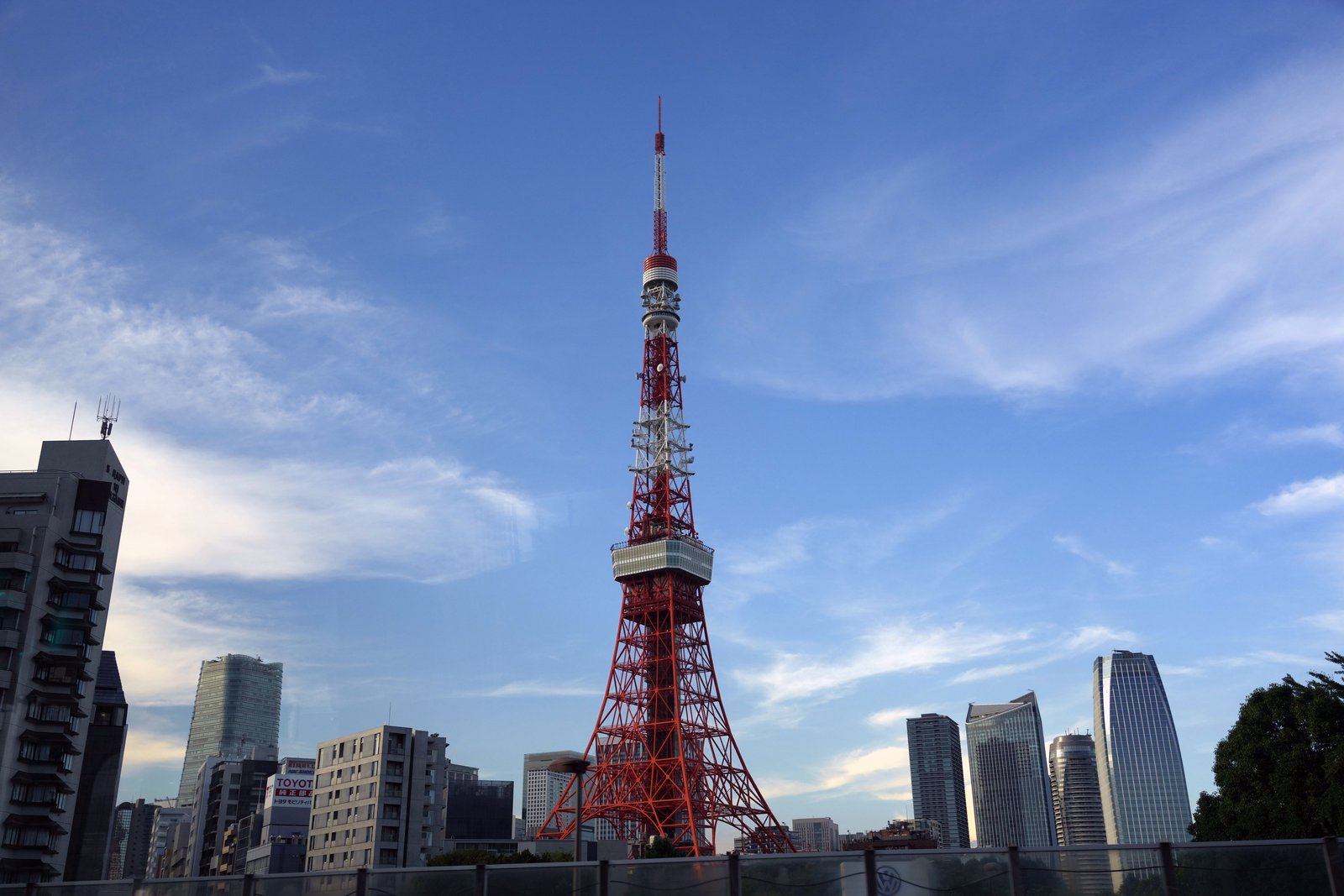 Russian spies use Japan as base, report says