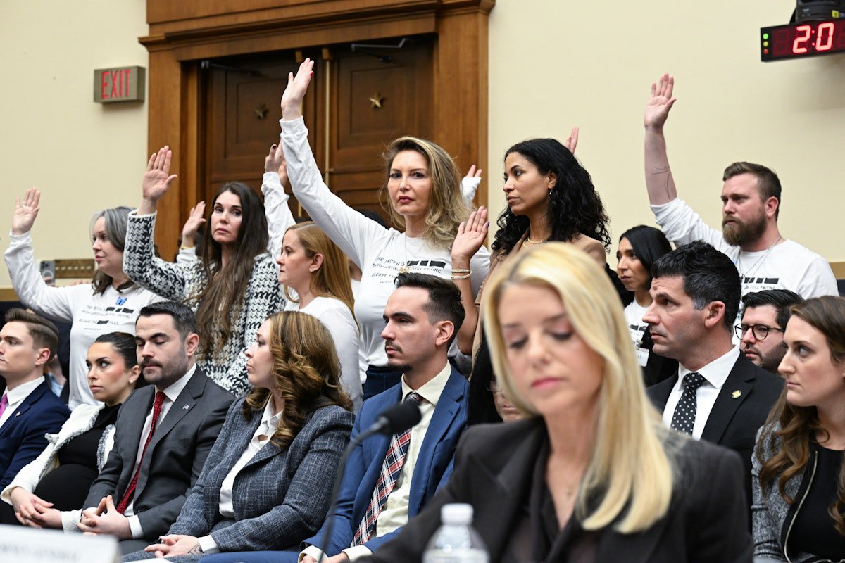 Pam Bondi Loses It After Being Asked to Apologize to Epstein Victims