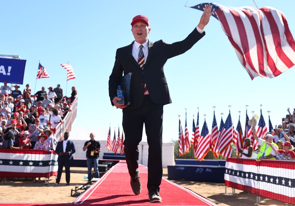 Even as Trump Flounders in the Polls, GOP Candidates Keep Running Further Right