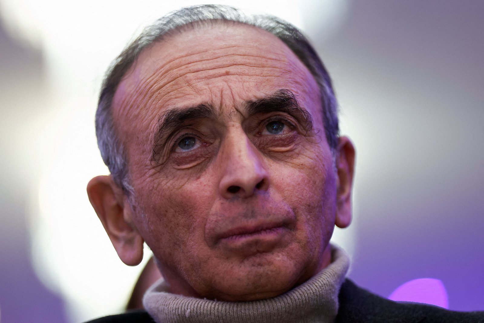 What if it’s not l'économie, stupid?