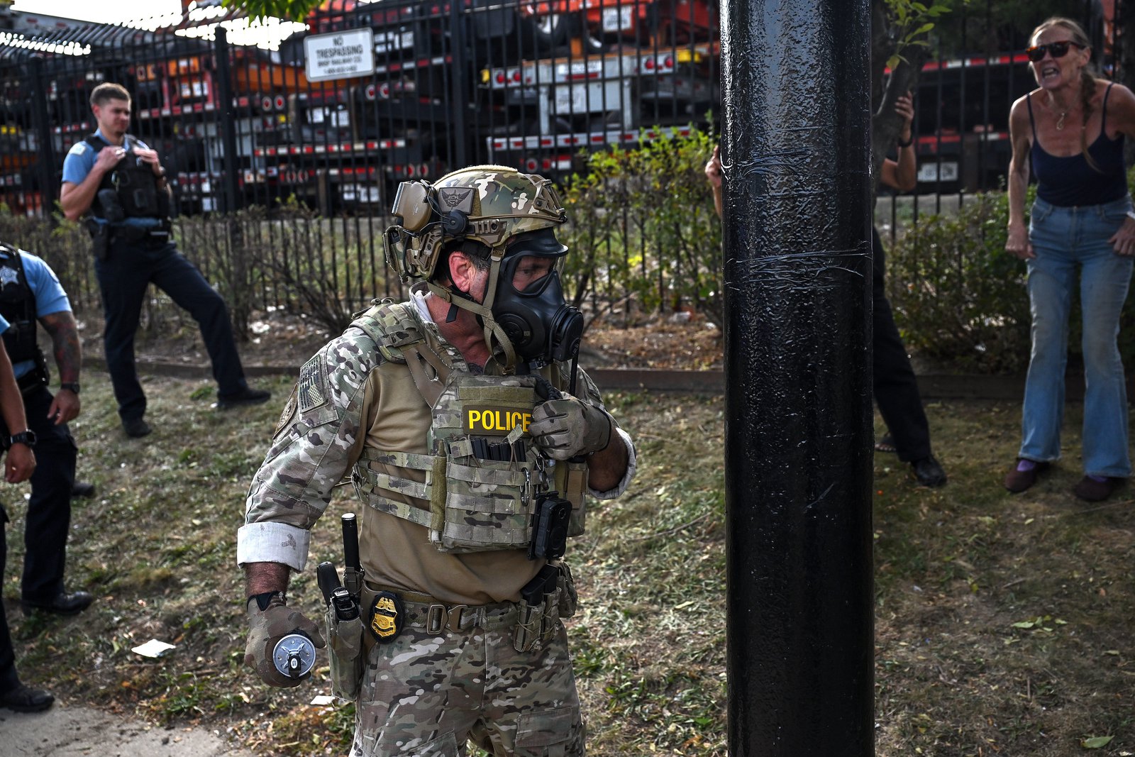 Israel and Hamas begin indirect ceasefire talks in Egypt; U.S. strikes another Venezuelan boat; ICE raids intensify in Chicago