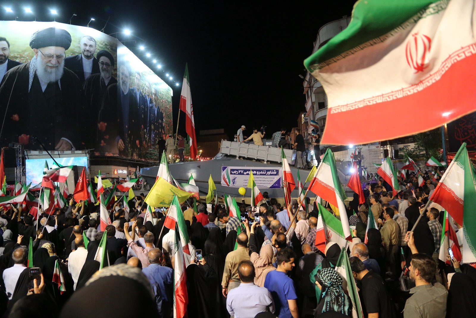 Iran threatens to suspend ceasefire talks after Israel escalates in Lebanon; Pro-Israel groups play big in key Tuesday primaries