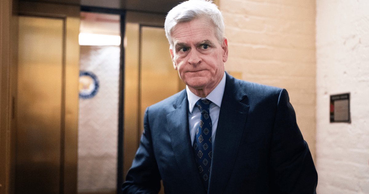 Once More Cassidy Had the Deciding Vote. Once More He Folded.