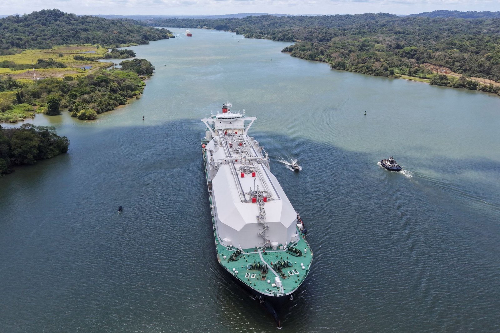 US-China dispute on Panama flares back up