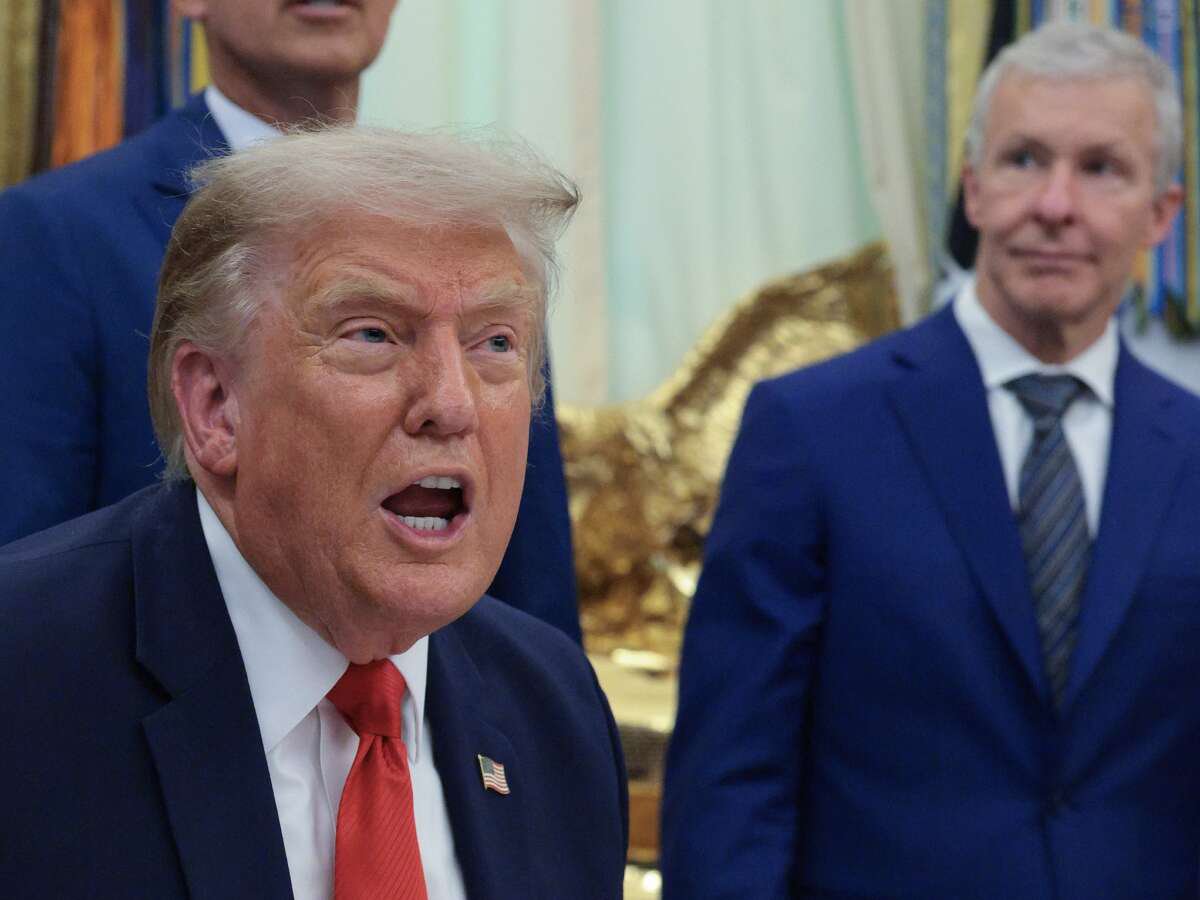 Trump Threatens Severe “Treason” Charges Against “Leakers” in Truth Social Rant