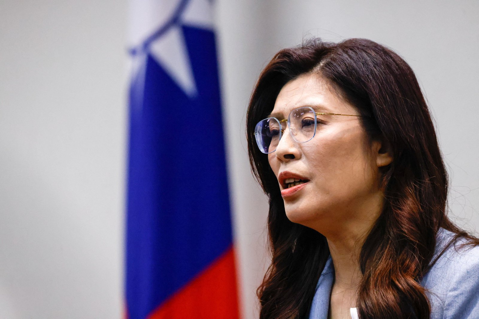 Taiwan opposition leader to visit China