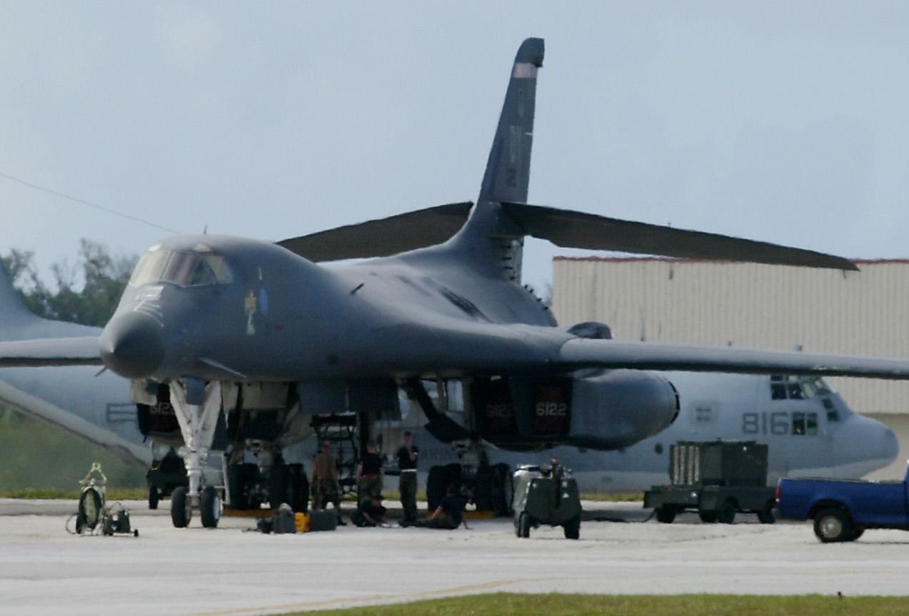 US military flew B-1 bombers close to Venezuela