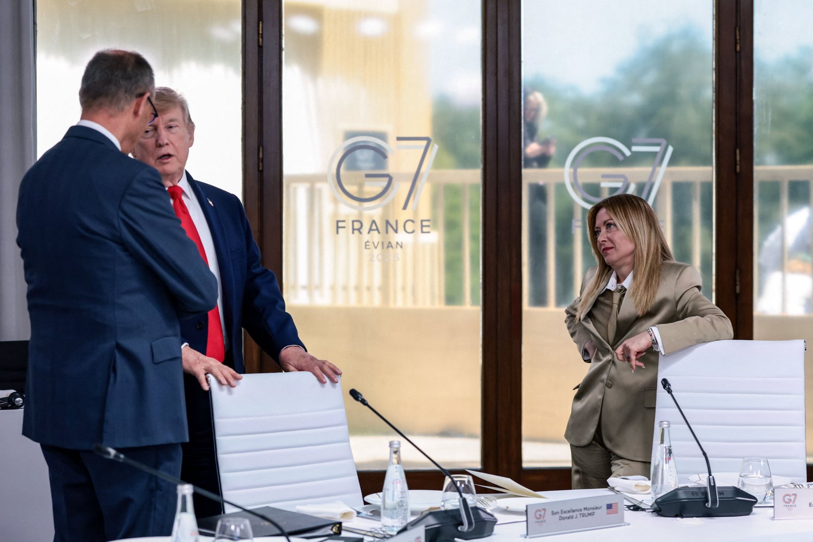 Italy's Giorgia Meloni fires back at Trump over G7 photo claim