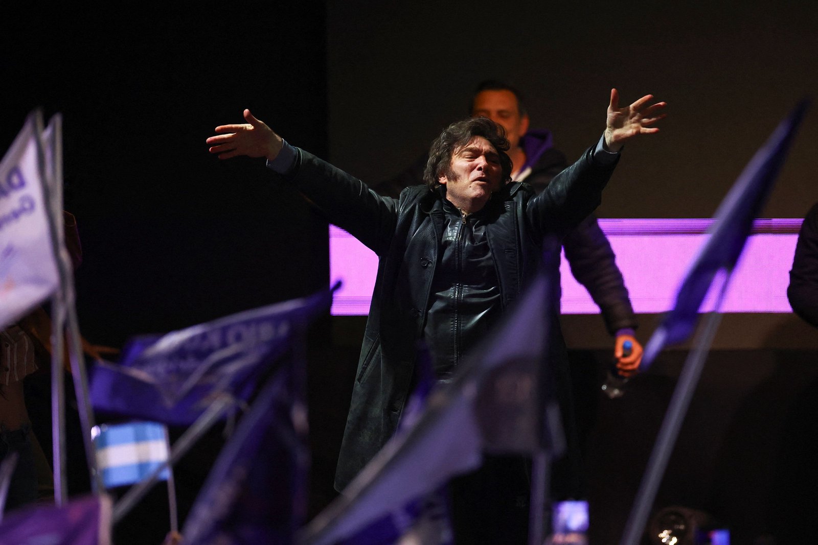 Argentina lawmakers overturn Milei’s veto