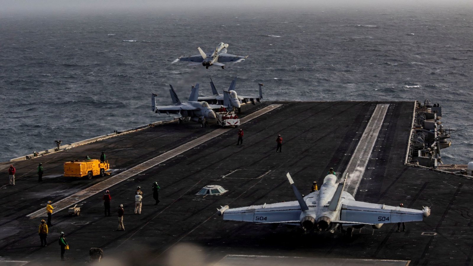 US to intensify economic and military pressure on Iran