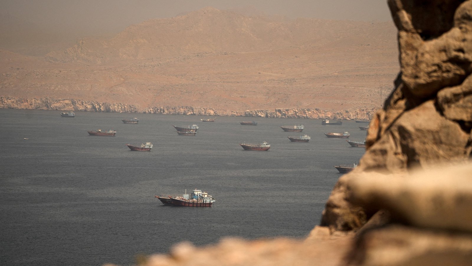 Trump abandons Hormuz toll plan, restarts naval blockade