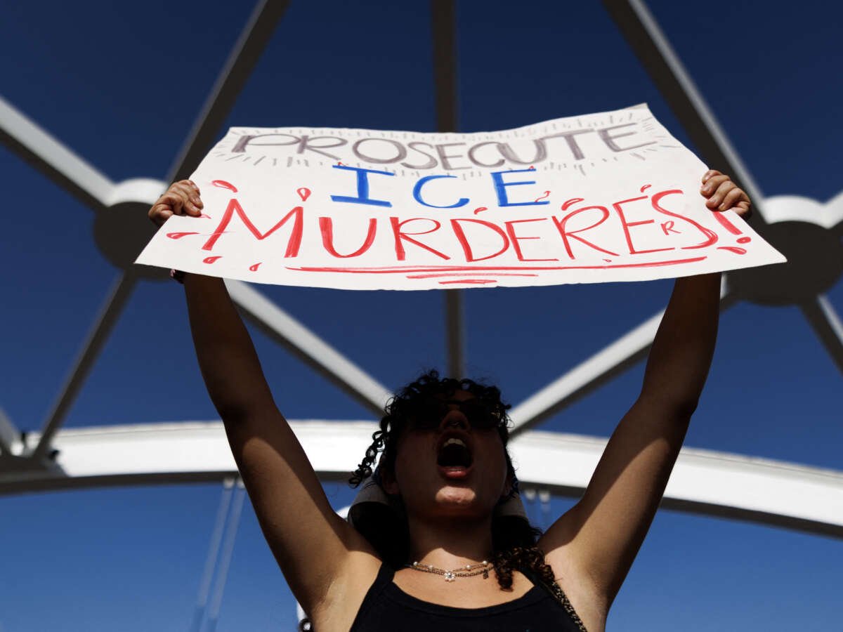 Federal Agents Reportedly Told FBI Will No Longer Investigate ICE Confrontations