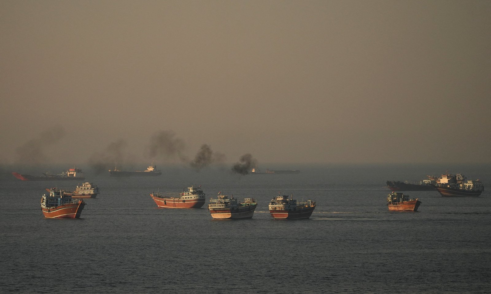Oil falls below $80 as Hormuz opens