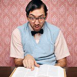 I Hereby Ban Men From Reacting to Romantasy on TikTok