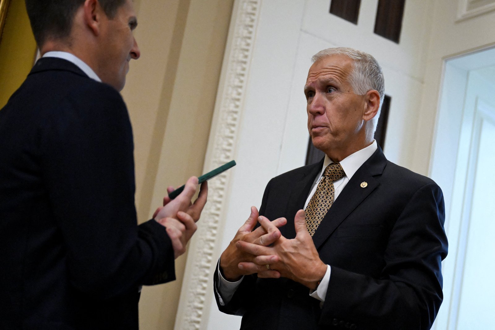 Voters back alternative assets in 401(k)s, poll shows