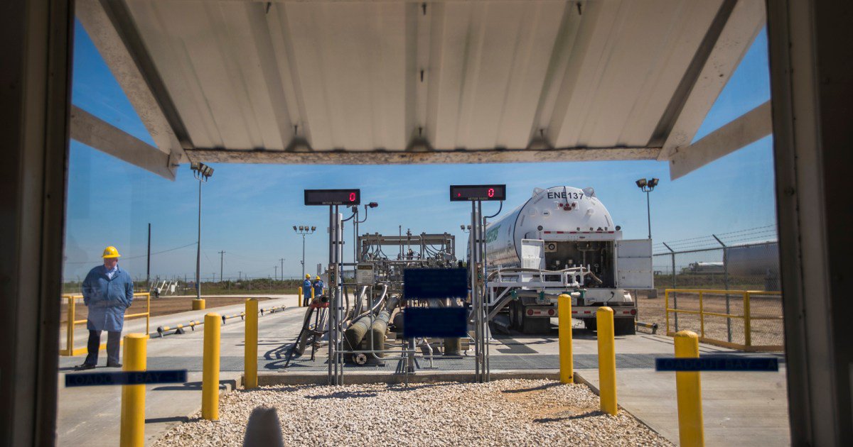 America’s Fossil Fuel Ambitions Are Driving Up Your Energy Bill
