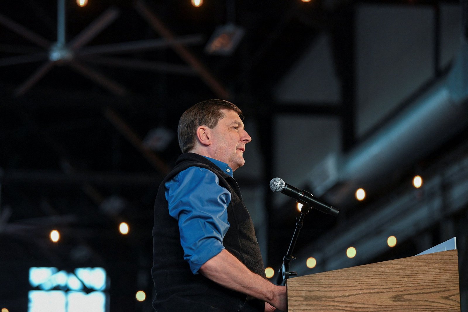 Progressive catches momentum in Maine Senate race