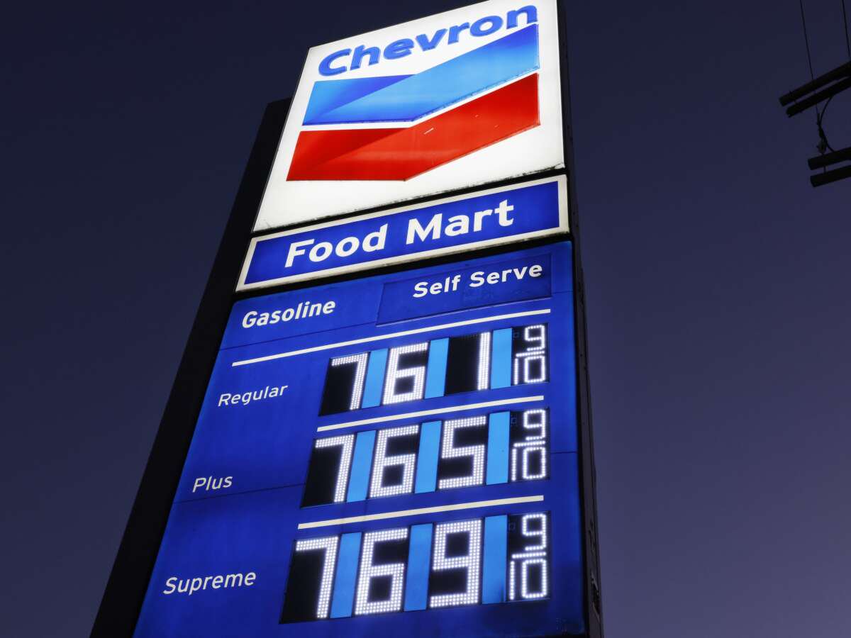 Dems Revive Legislation to Return Big Oil’s Profits to Struggling US Families