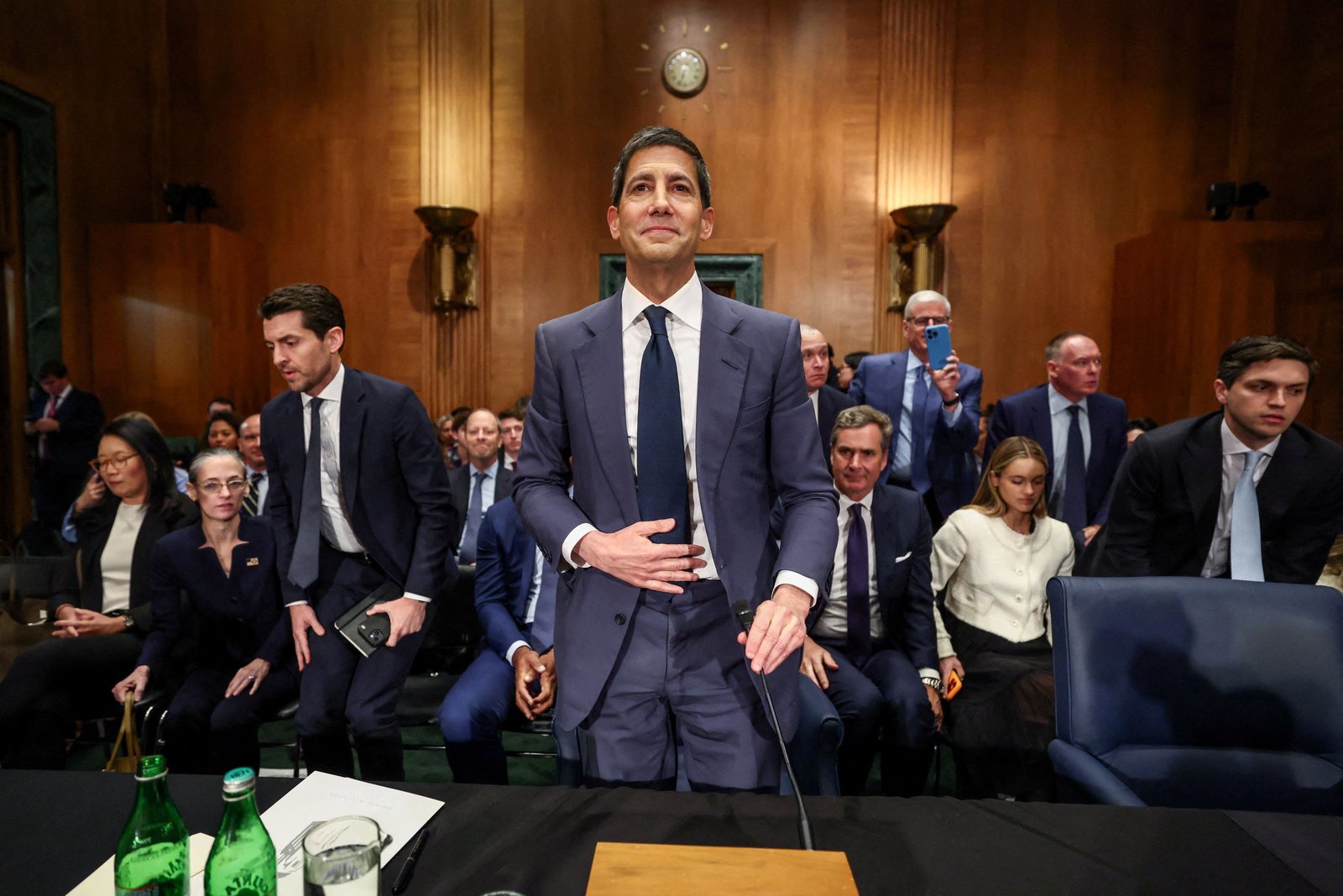 Senate advances Warsh’s Fed nomination