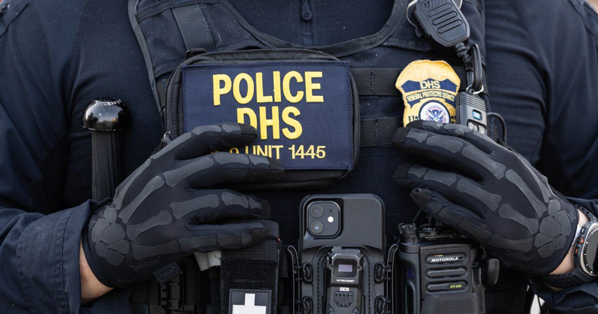 Report: Dozens of ICE and CBP Agents Have Abused Women and Children