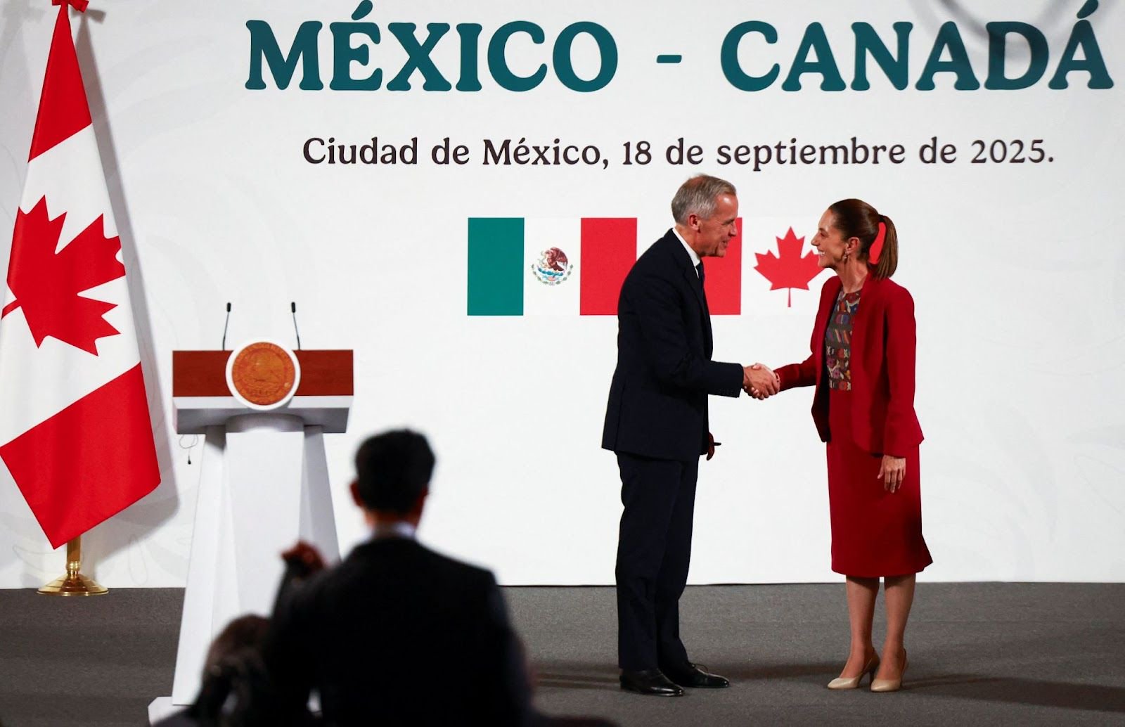 Canada and Mexico boost trade as US threatens harsher tariffs