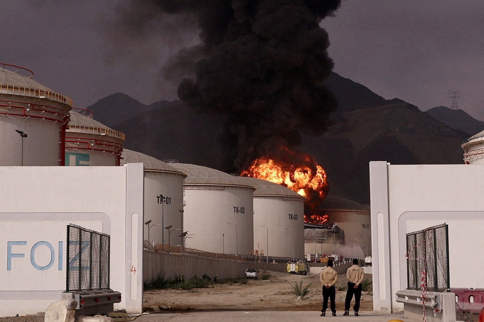 In the Iran war, the Gulf’s shock absorber is still oil